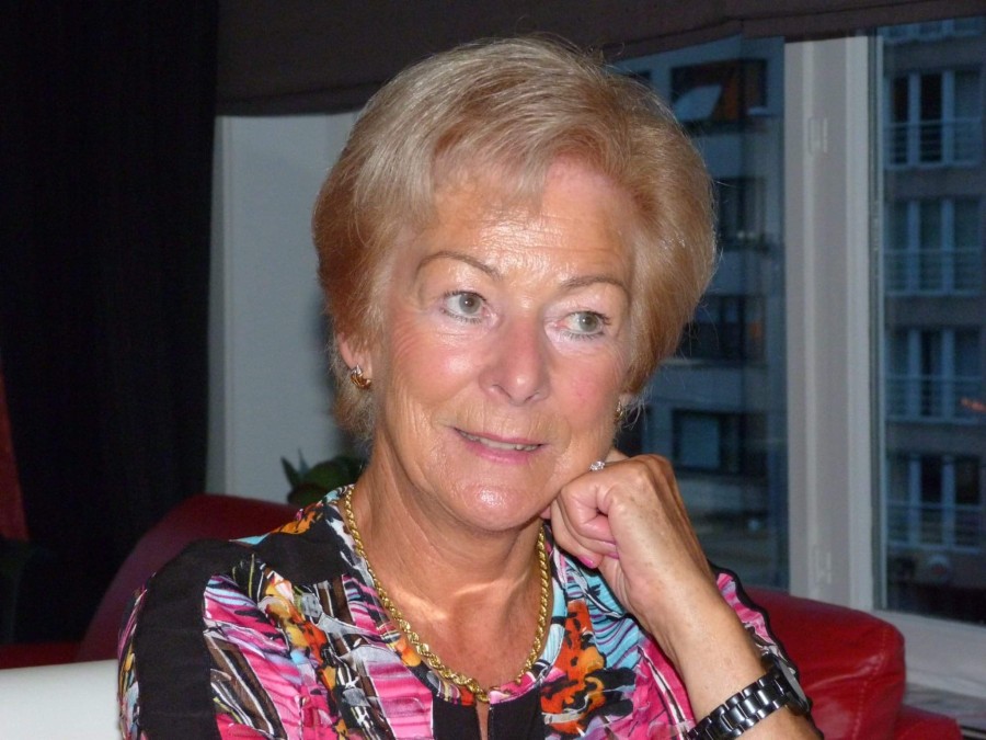 Nadine Verhellen
