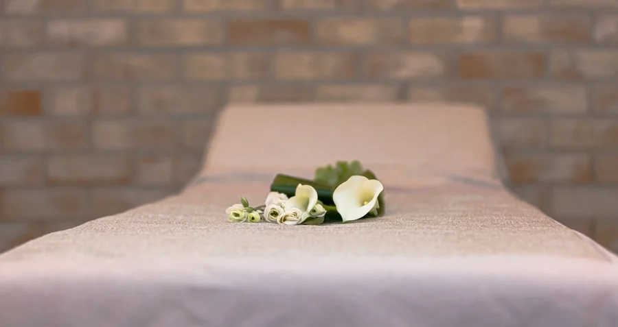 1cda10_c4e8ec4f52a04bef8588eacfaa4cf143_mv2